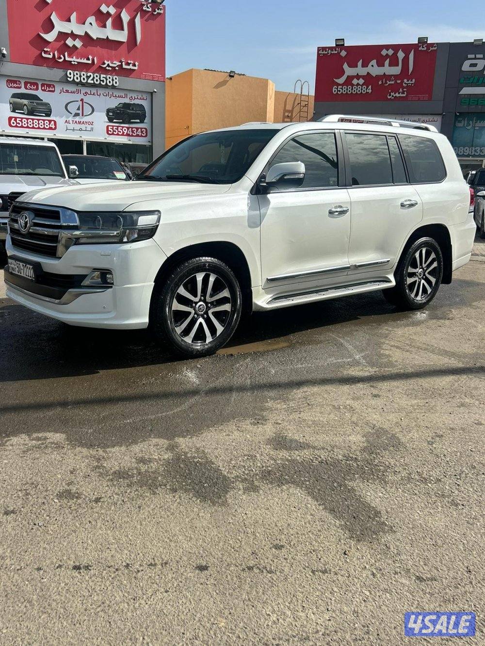 لاند كروزر GX.R-قراند تورينق .V8 موديل 2019 ماشى 271.000 k.m0