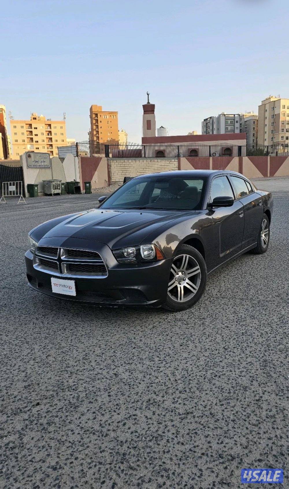 دودج شارجر 20141