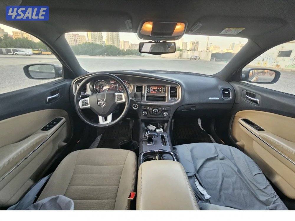 دودج شارجر 20142