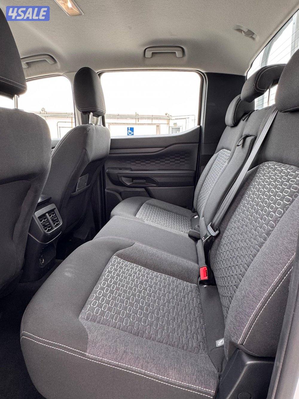 للبيع وانت فورد رنجر موديل 2024 الغانم صبغ الوكالة12