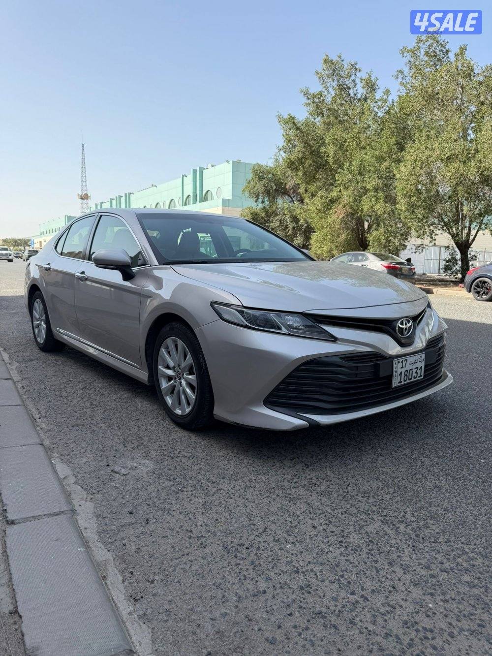 للبيع كامري 20200