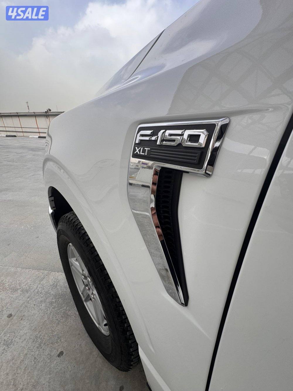 للبيع وانت فورد FX4  موديل 2024 الغانم صبغ الوكالة عداد 2 الف كم4