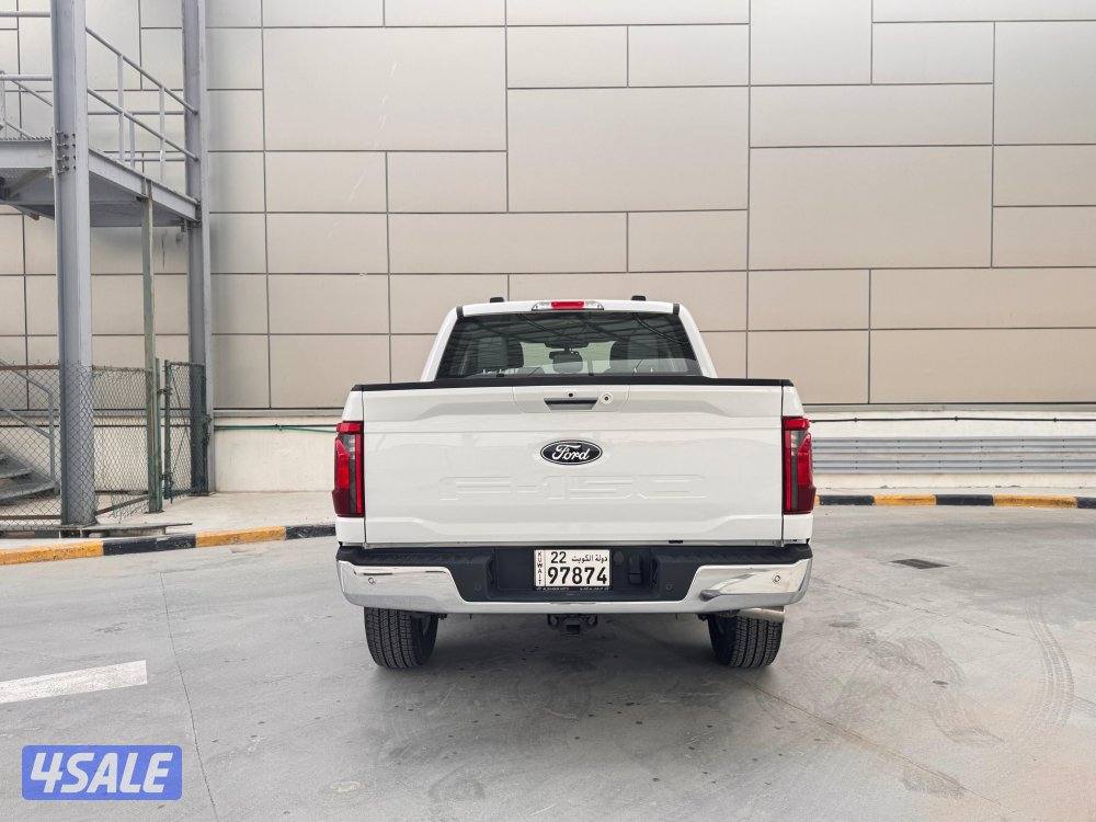 للبيع وانت فورد FX4  موديل 2024 الغانم صبغ الوكالة عداد 2 الف كم5