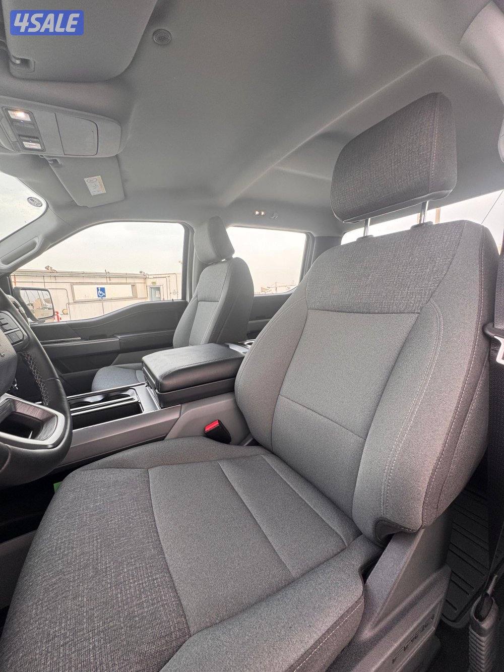 للبيع وانت فورد FX4  موديل 2024 الغانم صبغ الوكالة عداد 2 الف كم7