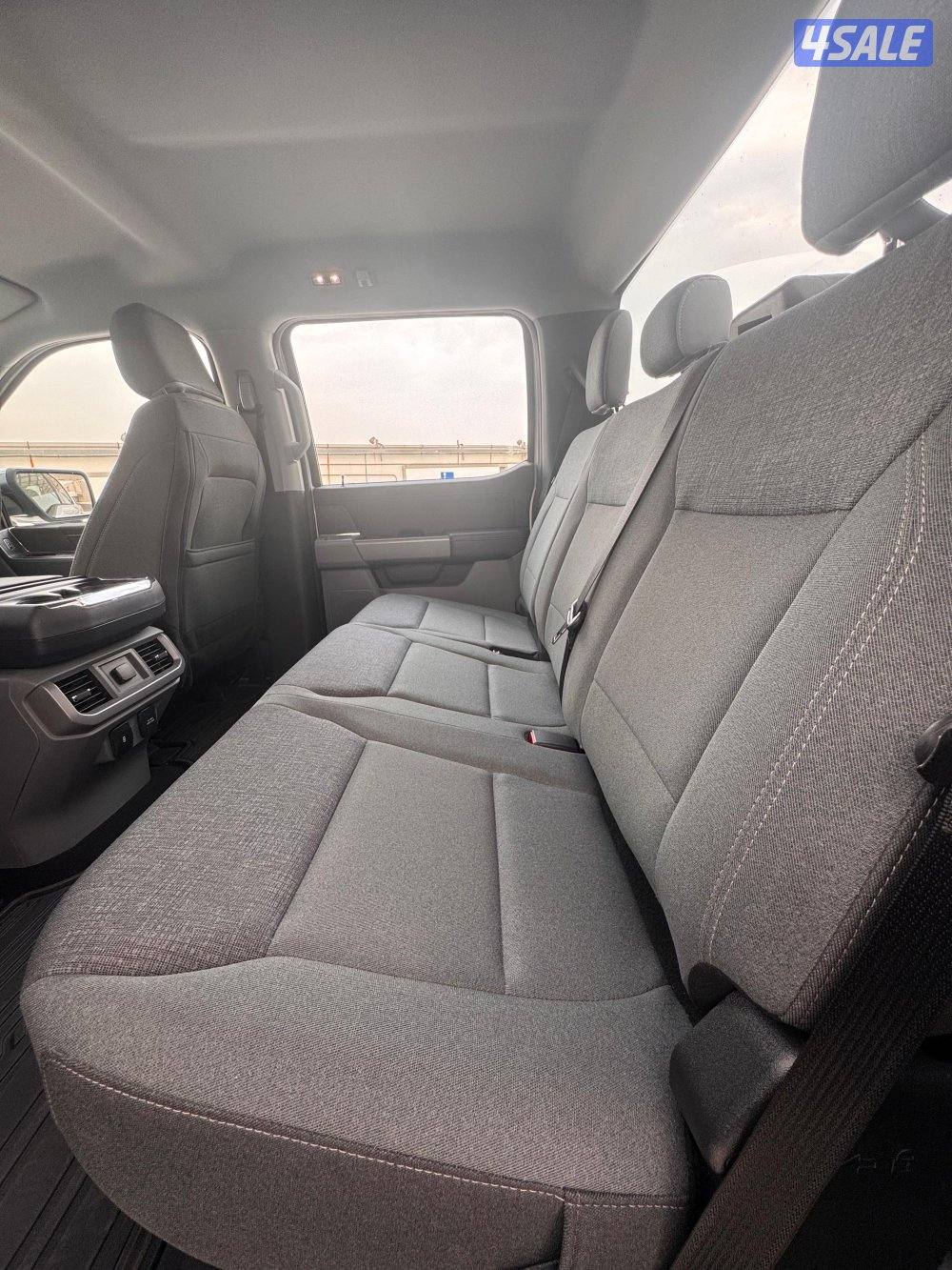 للبيع وانت فورد FX4  موديل 2024 الغانم صبغ الوكالة عداد 2 الف كم10