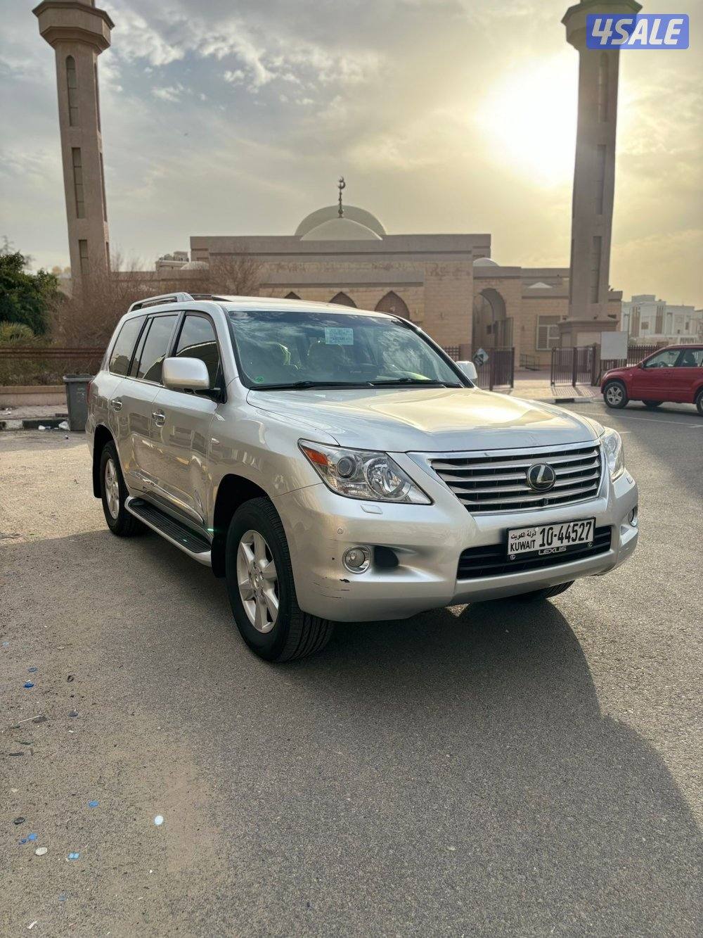 جيب لكزس بحالة الوكاله2