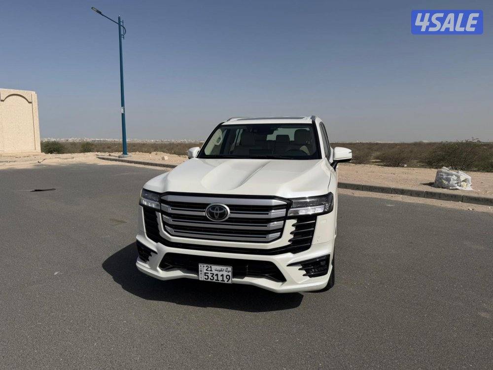 لاندكروزر 2022 GXR ايرو اس0