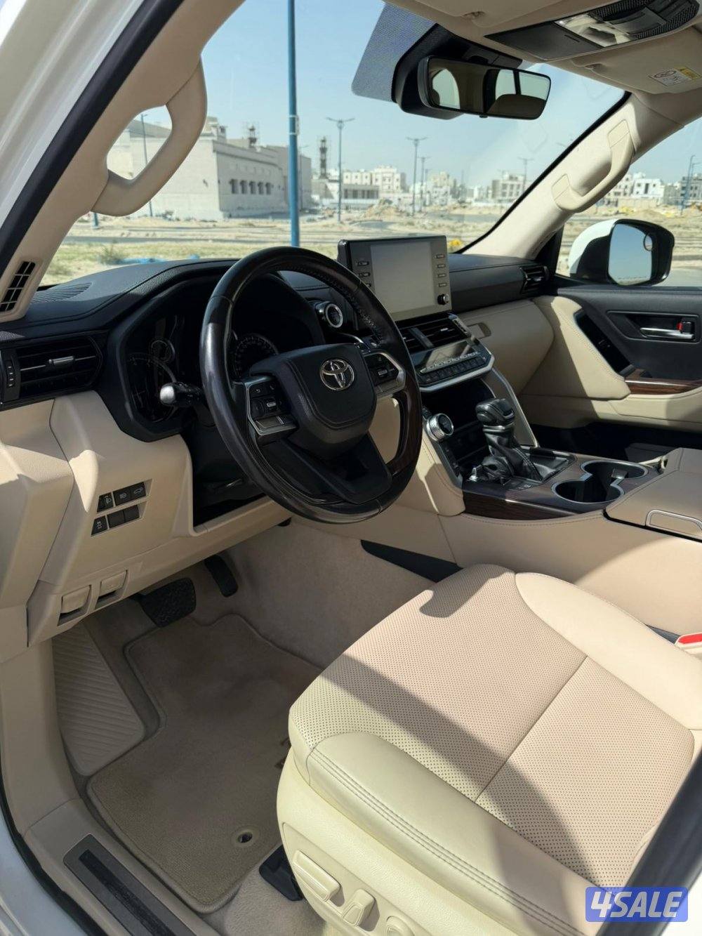 لاندكروزر 2022 GXR ايرو اس2