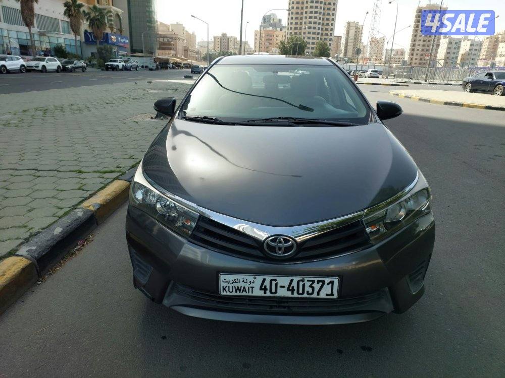 للبيع تويوتا كورلا موديل 2016 ماشي 150 الف سيارة بحالة ممتازة0