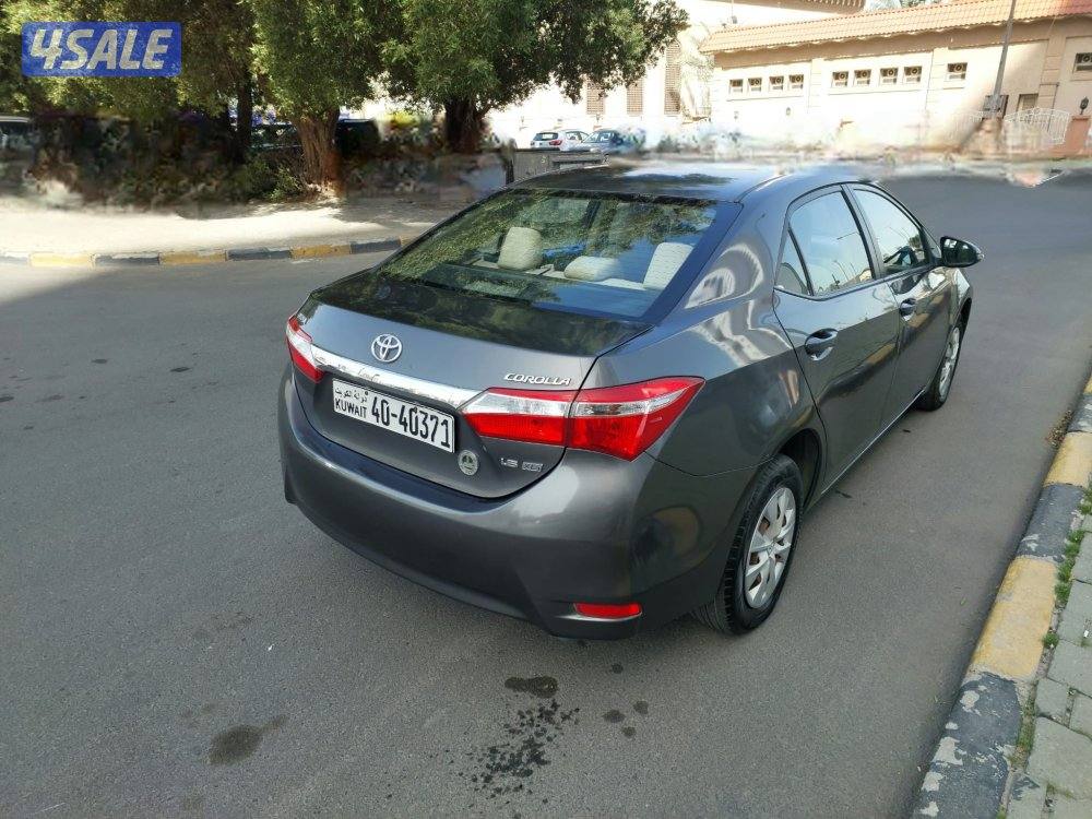 للبيع تويوتا كورلا موديل 2016 ماشي 150 الف سيارة بحالة ممتازة5