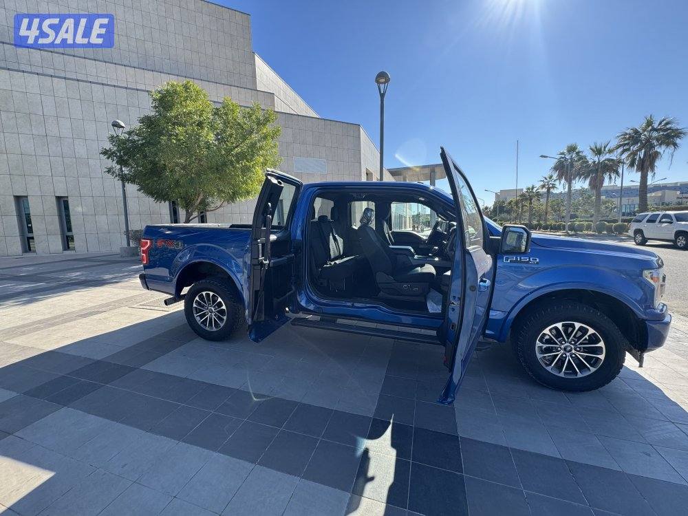 للبيع : وانيت فورد FX4 : دبل : موديل 20183