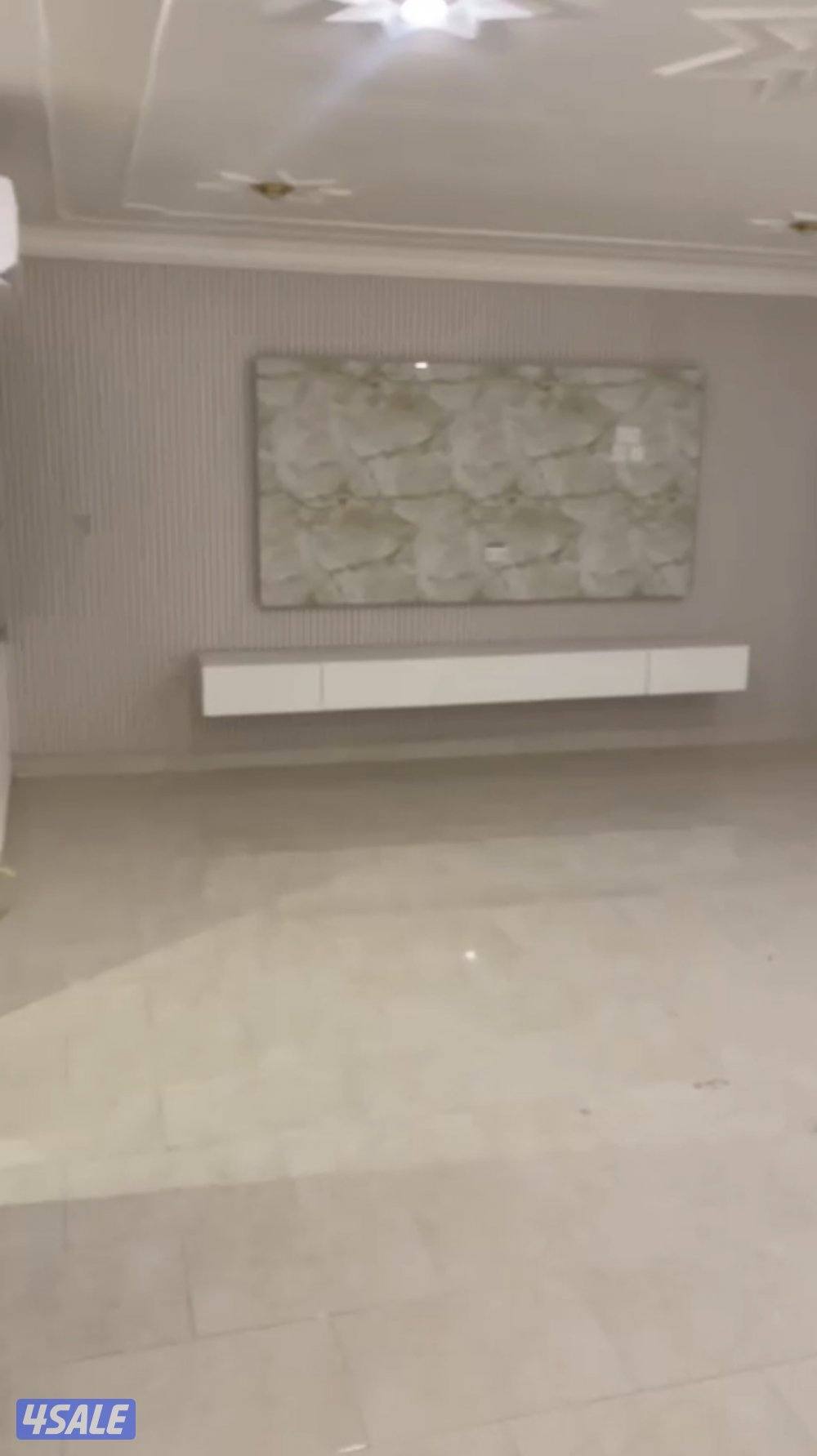 للايجار بيت في صباح السالم ق13 بطن وظهر0