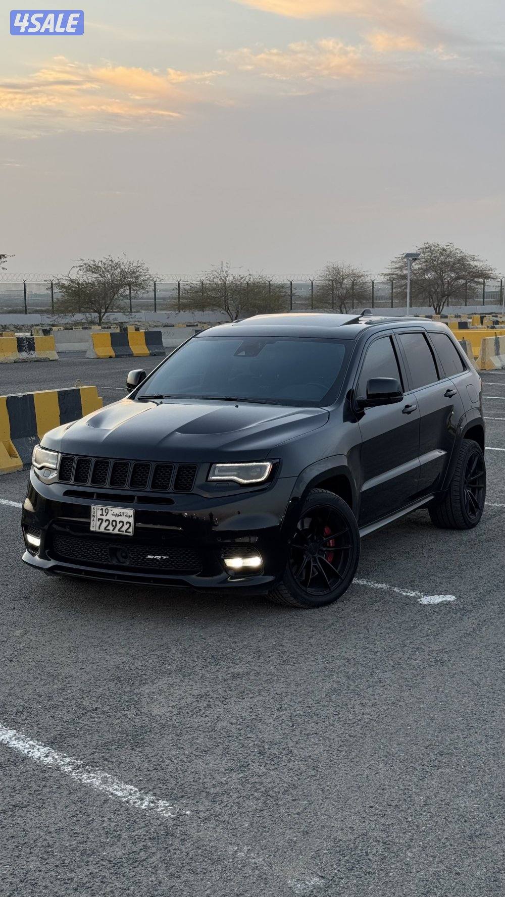 جيب شيروكي SRT0