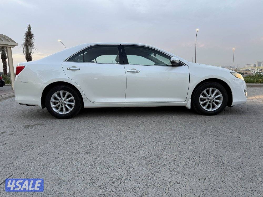 للبيع  كامري موديل 2015 شرط الفحص7