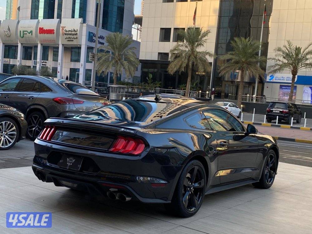 فورد موستانج 8 سلندر موديل 2023 عداد 76 الف كيلو فقط تحت كفاله شرط فحص3