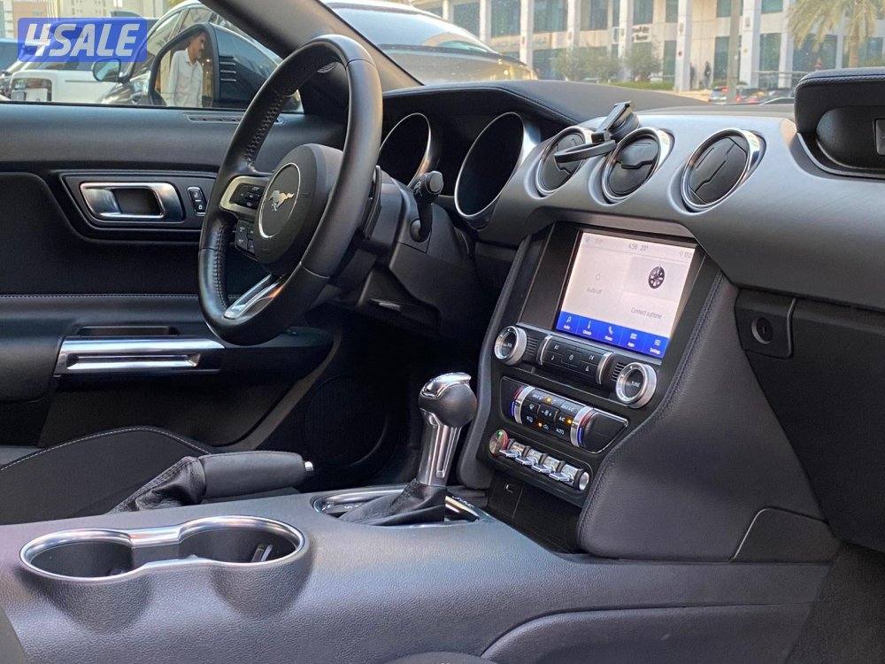 فورد موستانج 8 سلندر موديل 2023 عداد 76 الف كيلو فقط تحت كفاله شرط فحص4