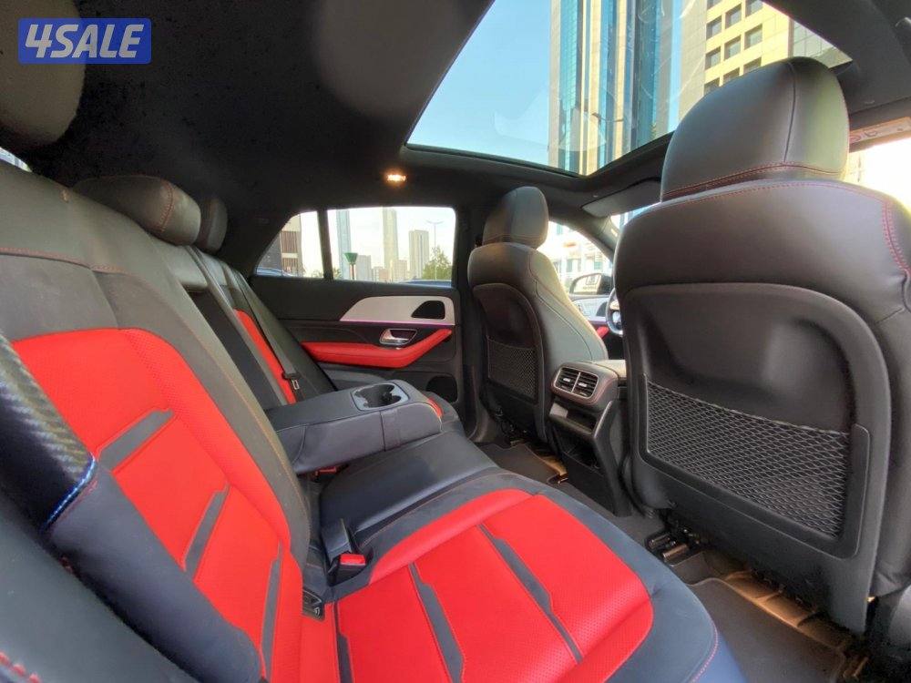 مرسيدس GLE53 AMG موديل 2022 عداد 52 الف كيلو فقط سيرفس منتظم شرط الفحص8