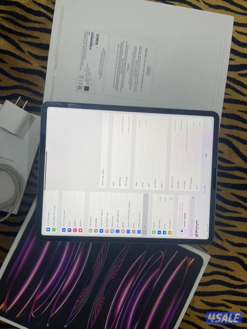 ايباد ابل برو 12.9 انش 256 قيقا بطارية 100 ام تو معالج m2 نظيف حيل4