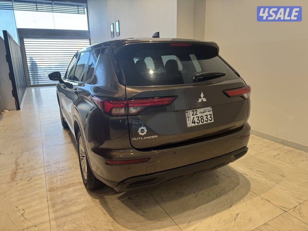 Mitsubishi outlander4