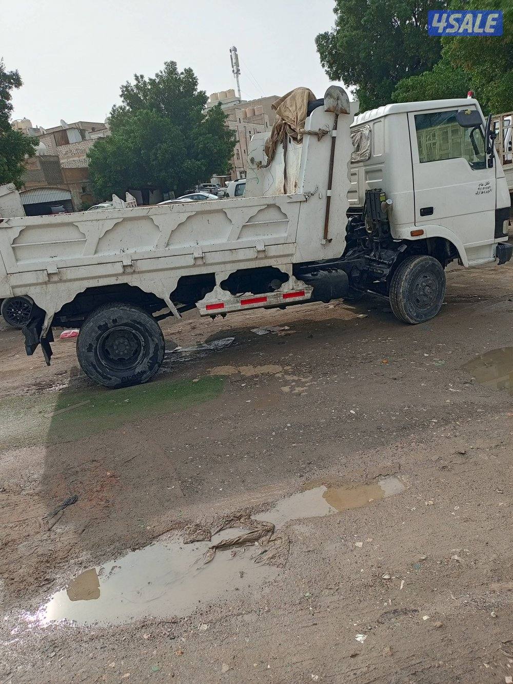 نساف رمل وصلبوخ وانقاض وسماد وتربه زراعيه واسفلت مع الشغل ودفان واسمنت1