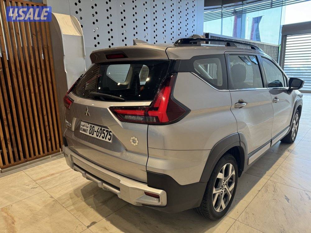Mitsubishi xpander cross3