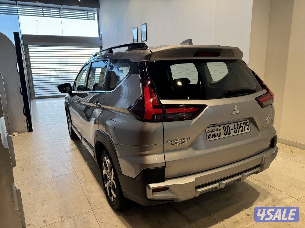 Mitsubishi xpander cross5