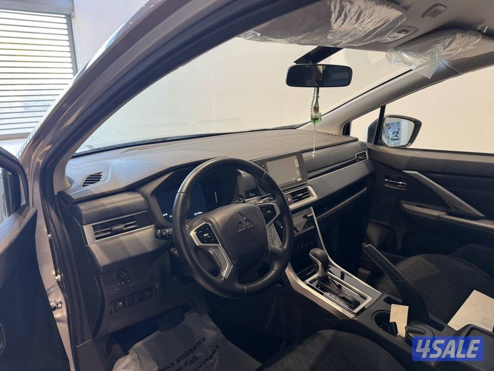 Mitsubishi xpander cross6