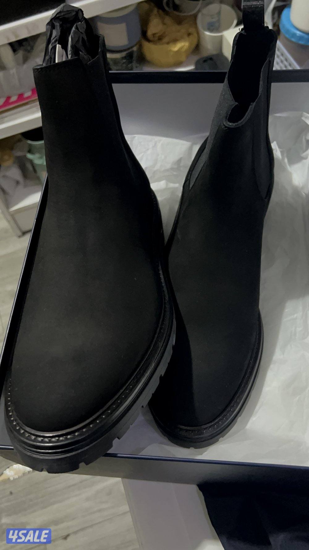 Shoe boggi milano brand new with box0