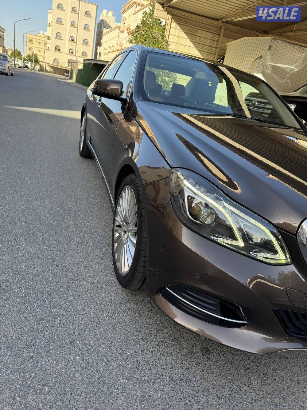 للبيع مرسيدس E3001