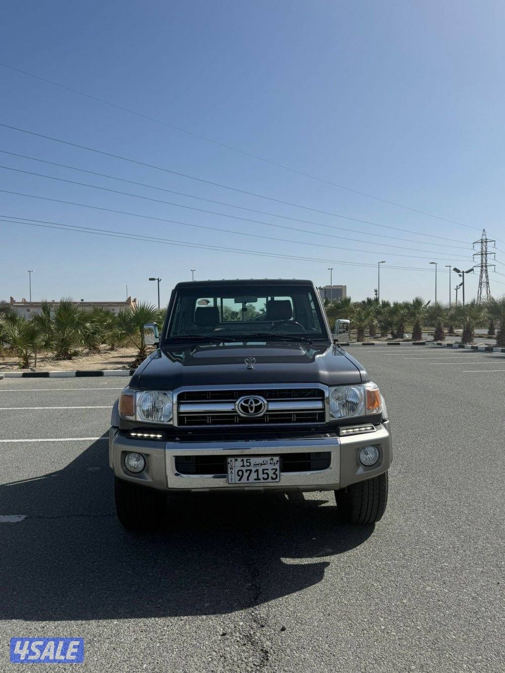 وانيت شاص 2017 الساير بحاله الوكاله عداد 240 الف3