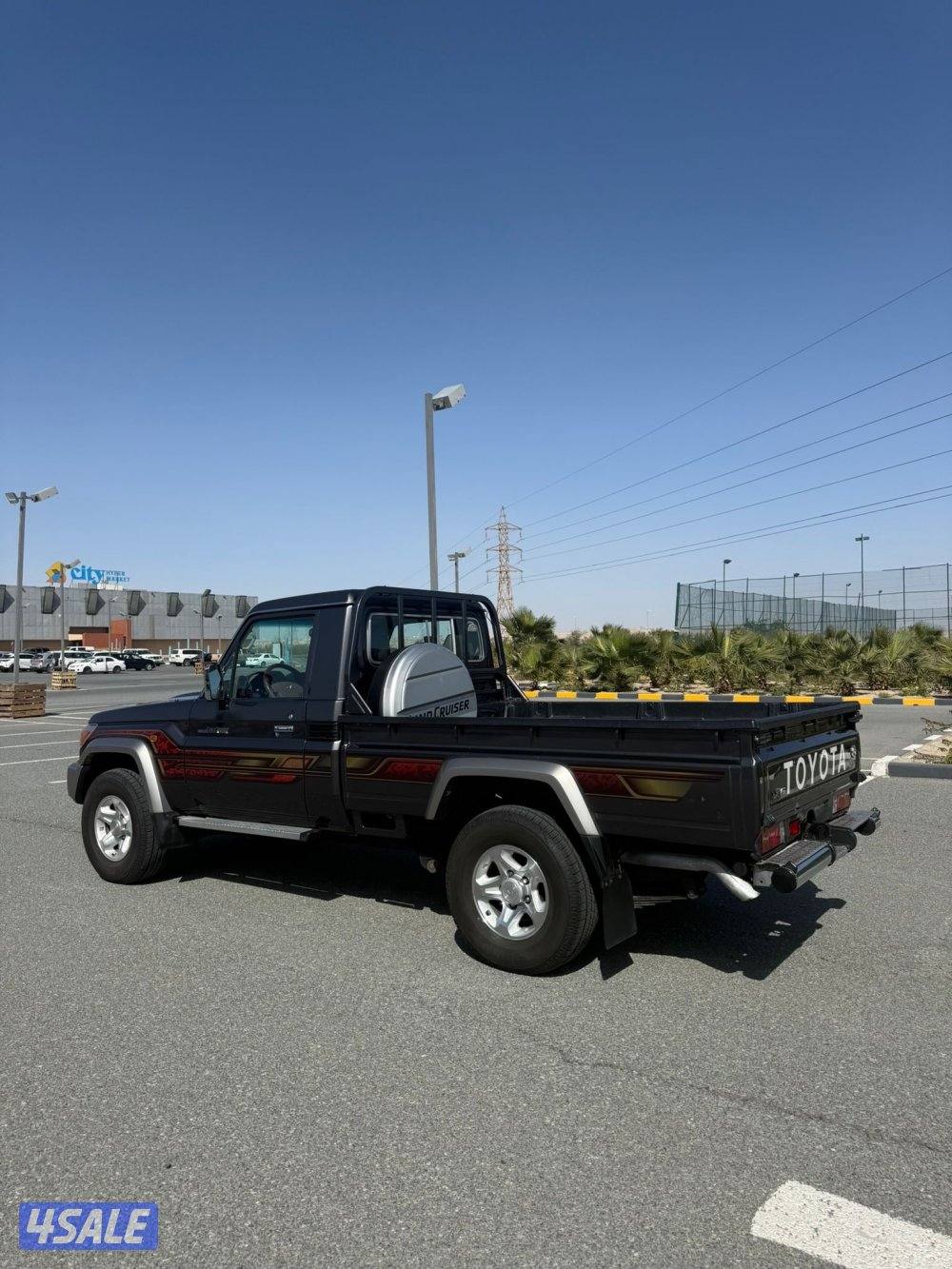 وانيت شاص 2017 الساير بحاله الوكاله عداد 240 الف6