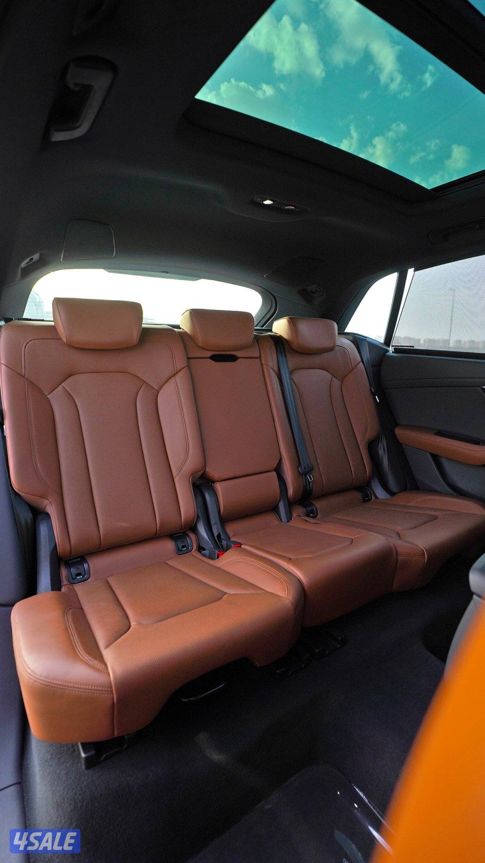 جيب اودي كيو٨ اس لاين موديل ٢٠٢٣ عداد ٢٤ الف الغانم تحت الكفالة5