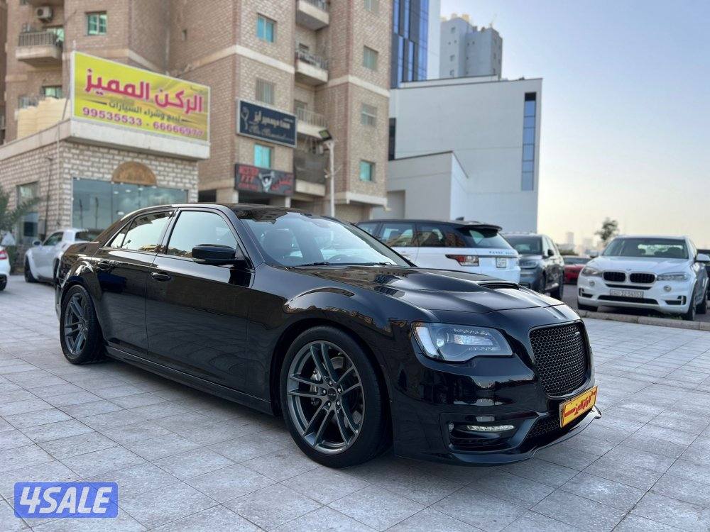 كرايزلر 2013/SRT8 ماشي 140 الف بحالة الوكاله كامل المواصفات شرط الفحص2