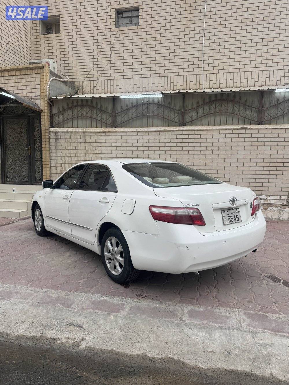 للبيع كامري ٢٠٠٧ ماشيه ٢٨٦ الف2