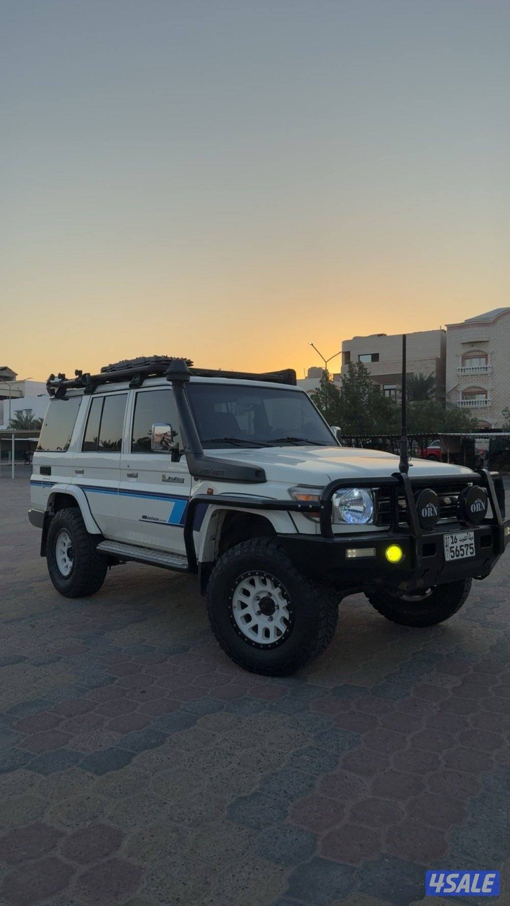 للبيع تيوتا نص مجهز كامل10