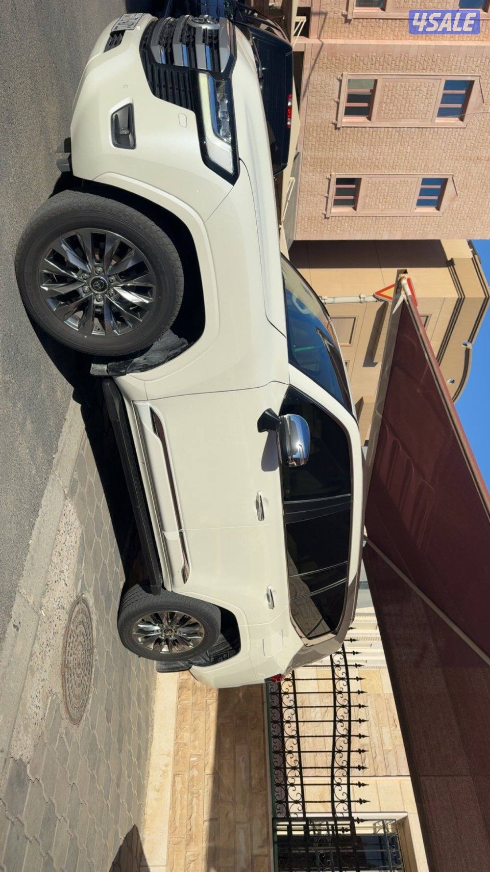 لاند كروزر vx 2023 بدون تيربو4