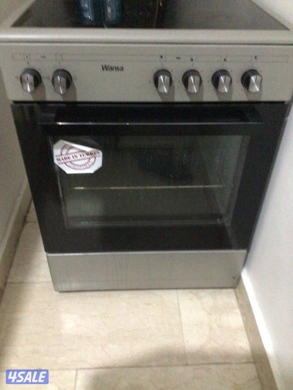 فرن كهربائي نظيف0