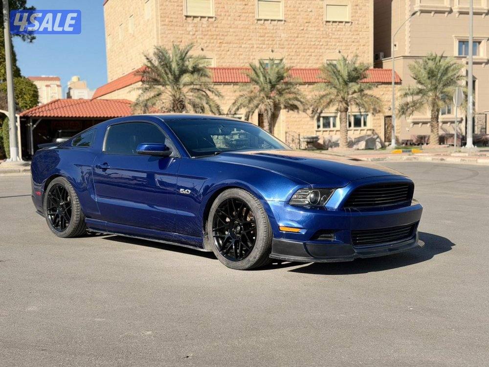 للبيع موستنق ٢٠١٣ قير عادي1