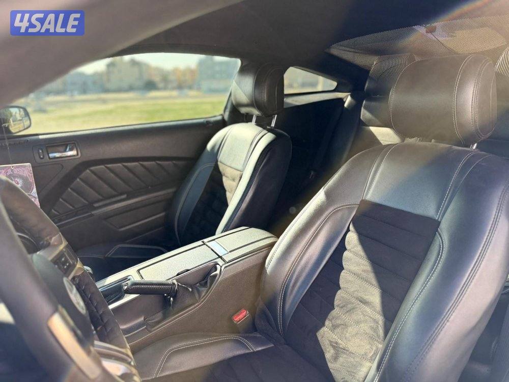 للبيع موستنق ٢٠١٣ قير عادي4