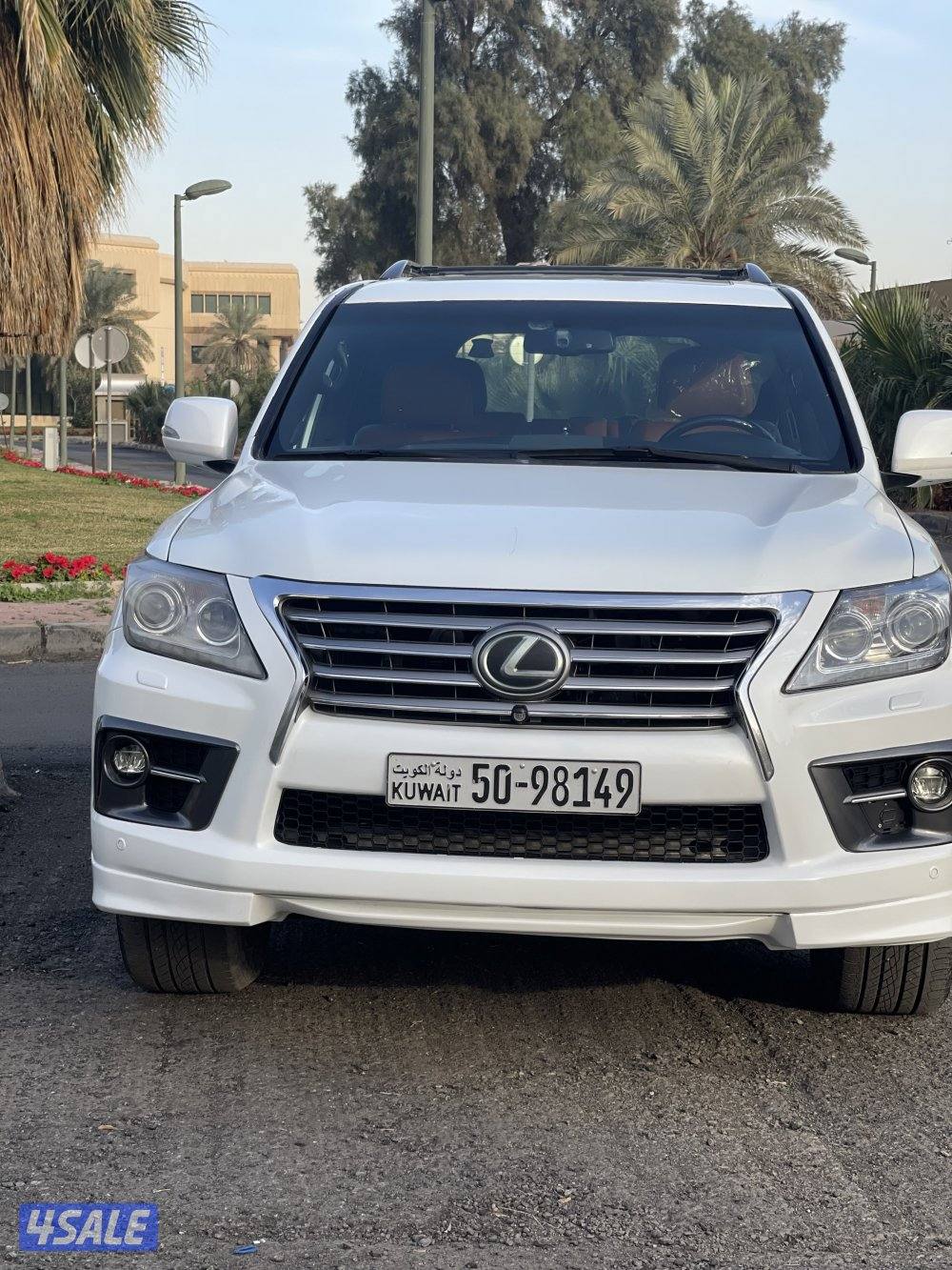 لكزس موديل 20143