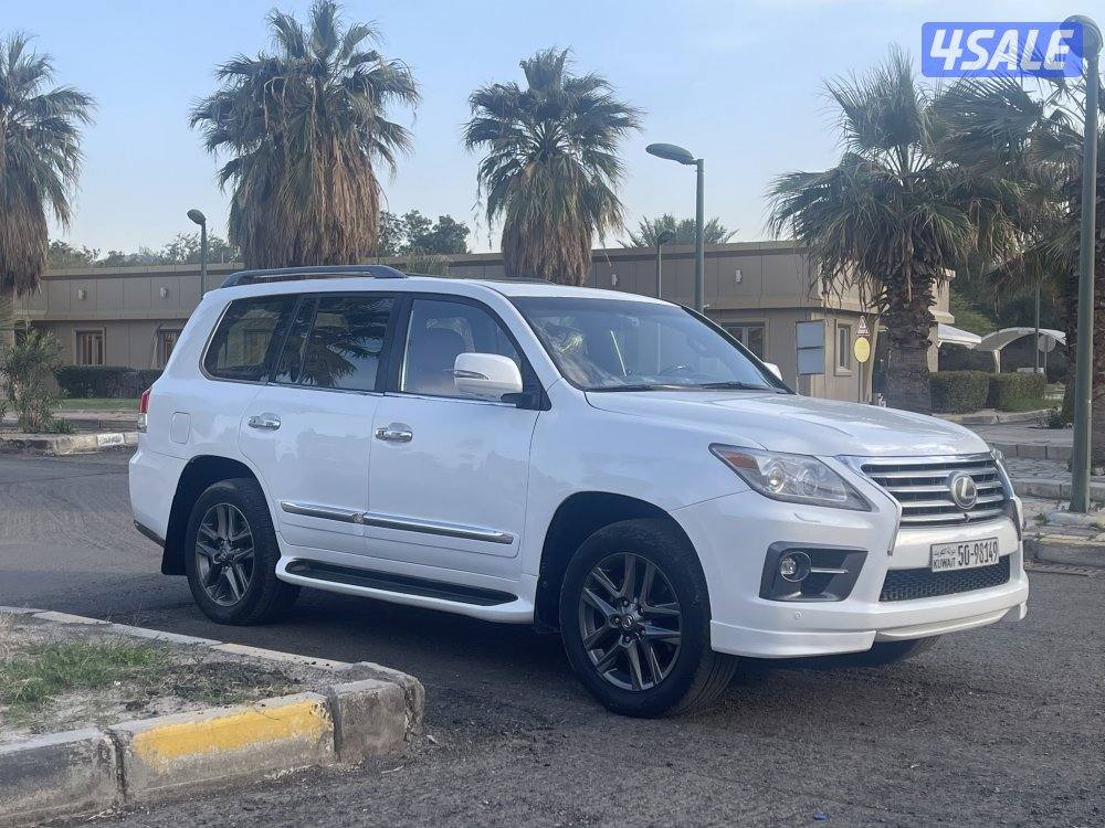 لكزس موديل 20144