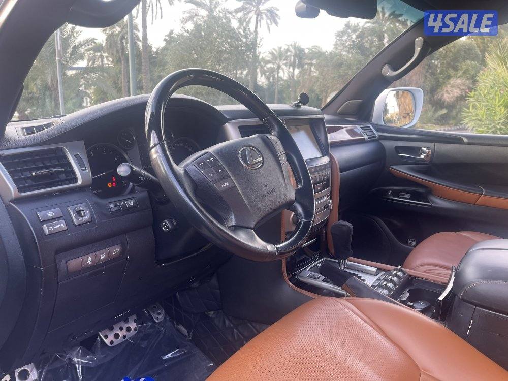 لكزس موديل 20146