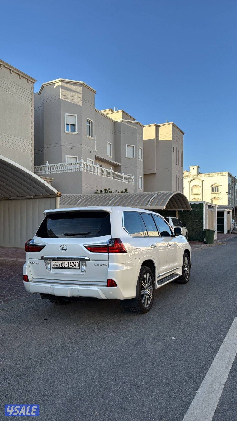 للبيع جيب لكزس٥٧٠ LX1