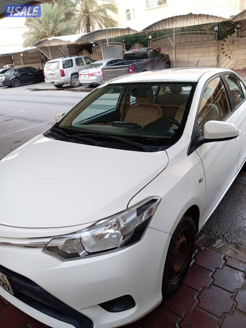 للبيع يارس 2016 المالك الاول0