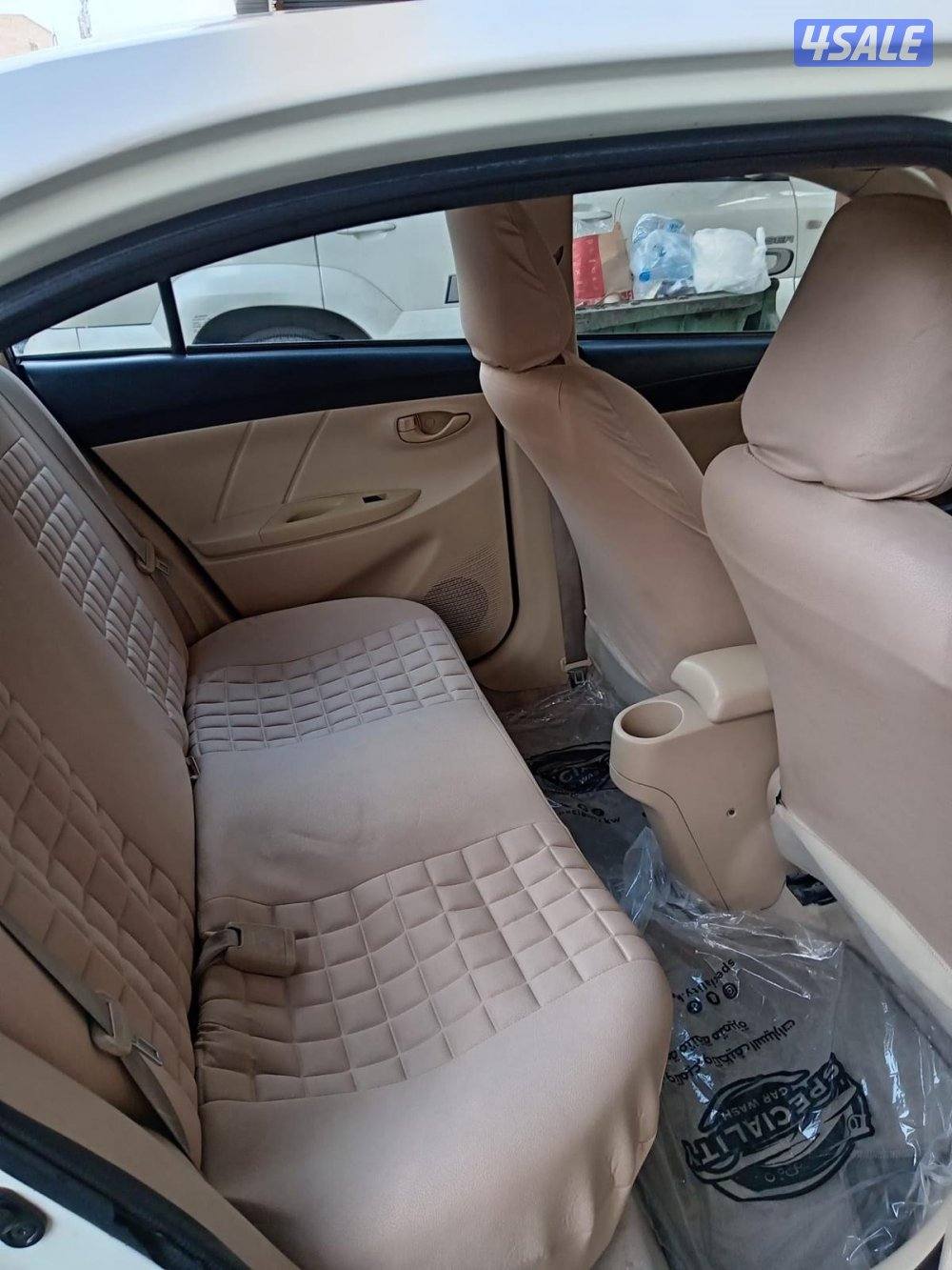 للبيع يارس 2016 المالك الاول2