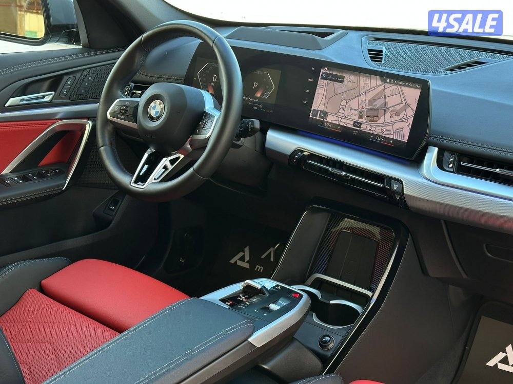 بي ام دبليوX1 موديل2023 عداد9الاف وارد الغانم تحت الكفاله+الصيانه7