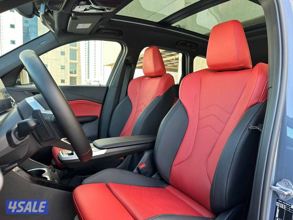 بي ام دبليوX1 موديل2023 عداد9الاف وارد الغانم تحت الكفاله+الصيانه8