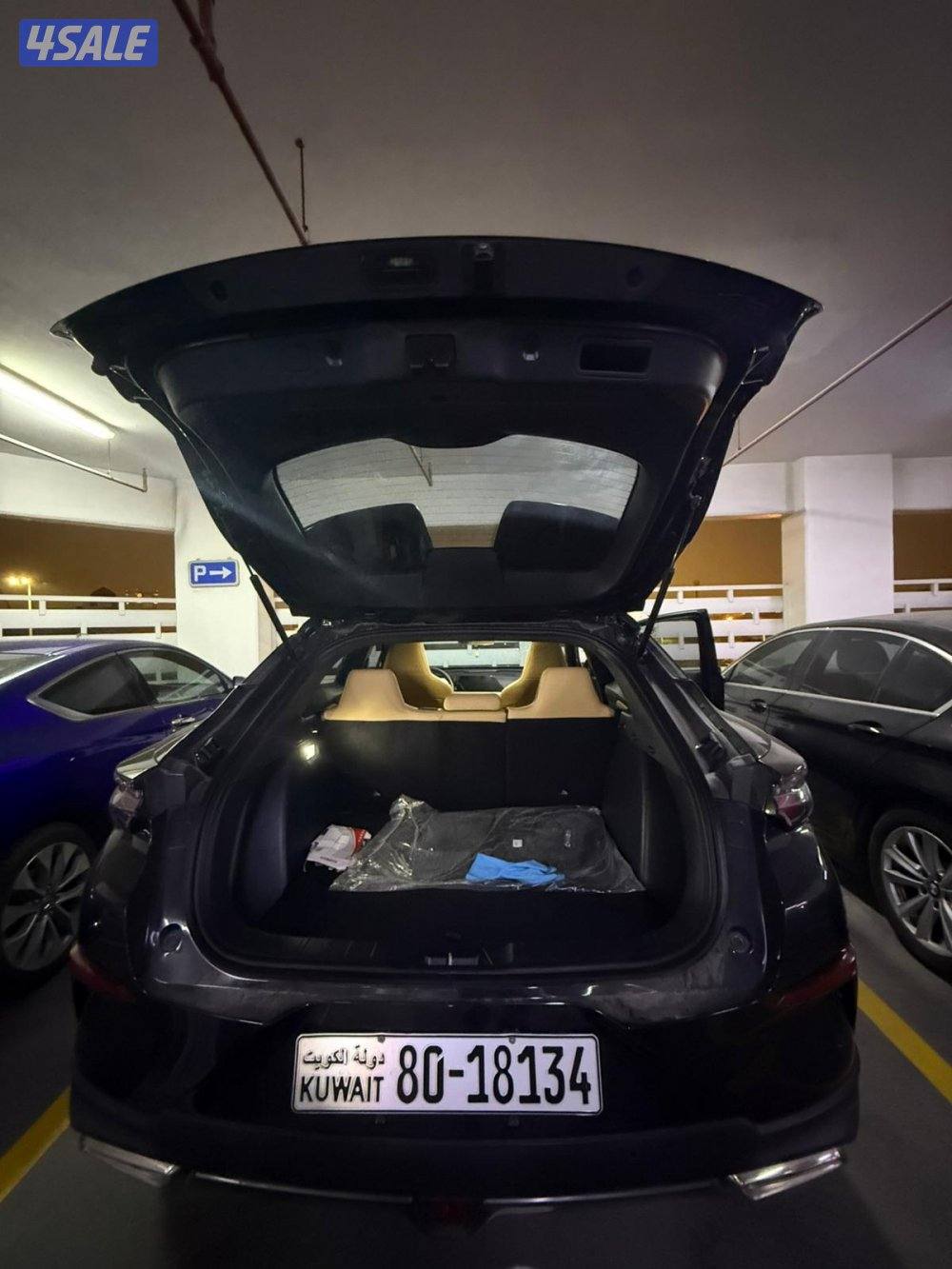 للبيع شانغان 2023 UNI-T4