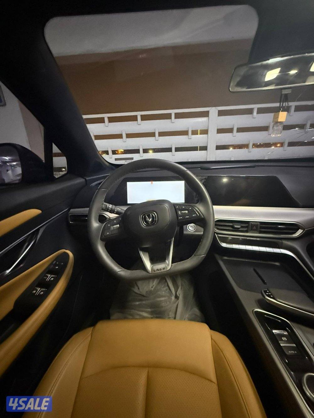 للبيع شانغان 2023 UNI-T8