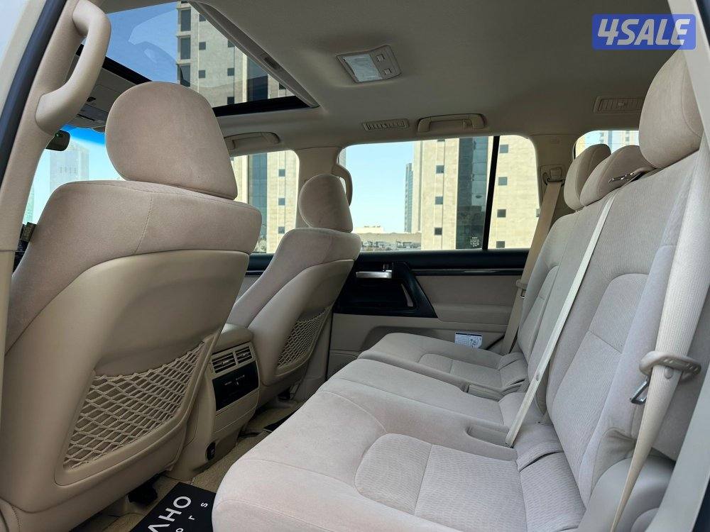 لاندكروزرGXR V6 GARN TOURING موديل2021 عداد146الف سيرفس منتظم10